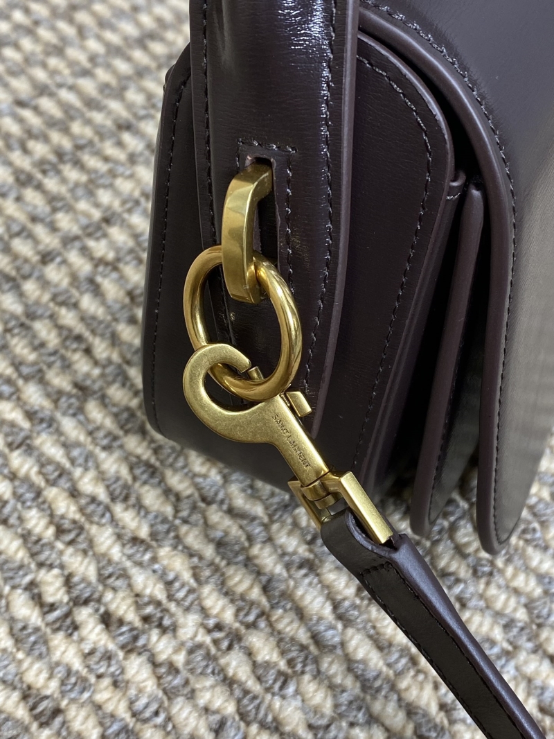Y51 hobo bags